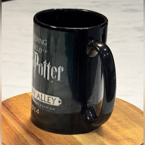 2014 Universal Studios The Wizarding World of Harry Potter Diagon Alley Mug - Picture 4 of 7